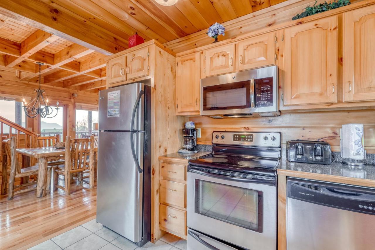 Villa Sweet Surrender Pigeon Forge Esterno foto